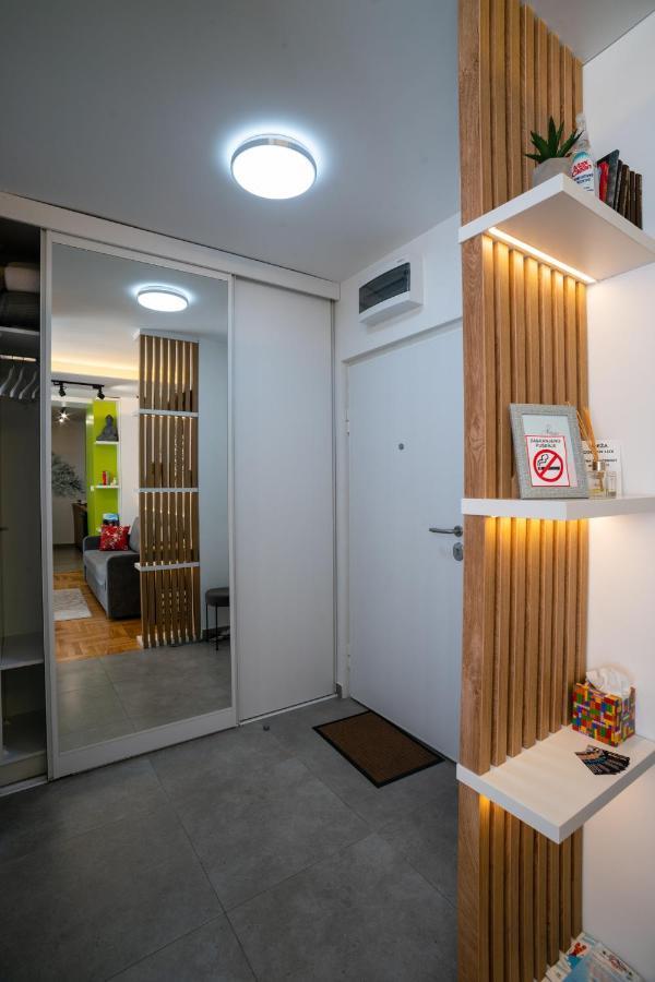 Studio Apartman Pale Apartment Exterior photo